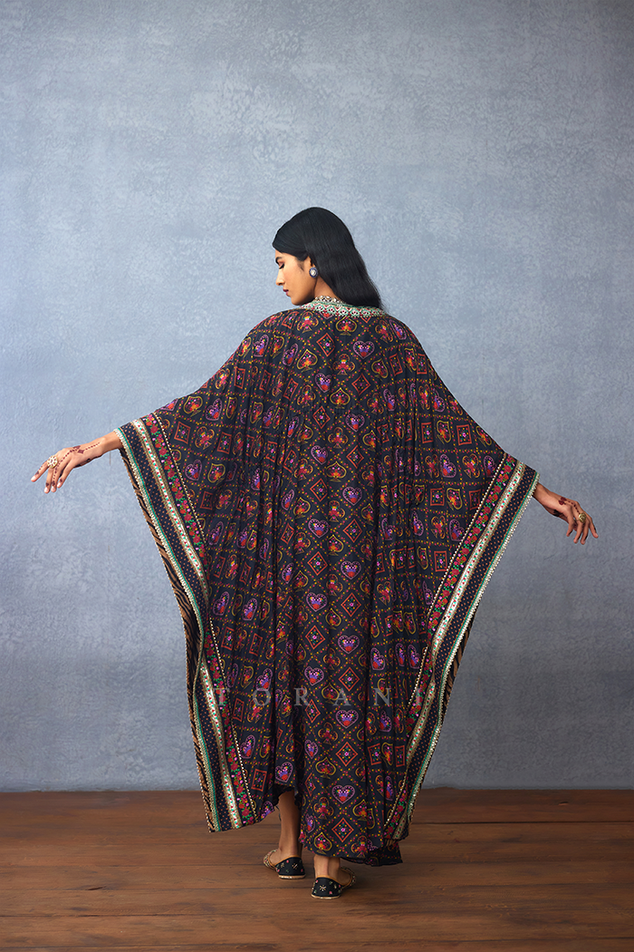 Dil Shaad Arza Kaftan