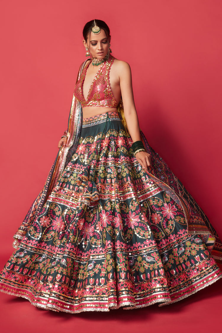 Kainaat Lehenga Set