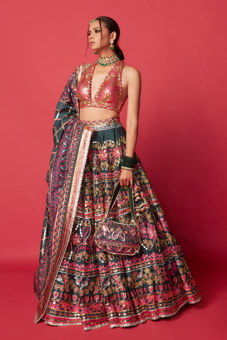 Kainaat Lehenga Set