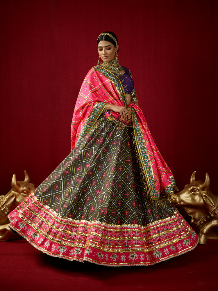 Medika Lehenga