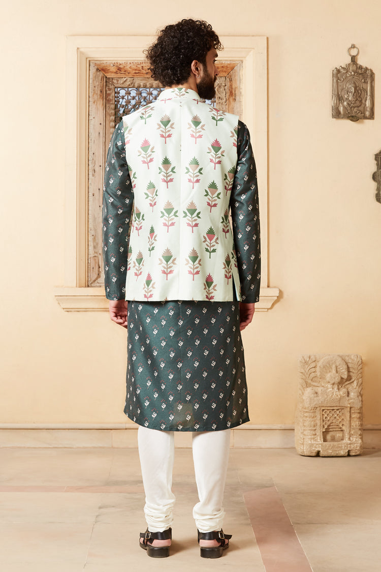 Sabz Kurta and Churidar Set with Bandhi