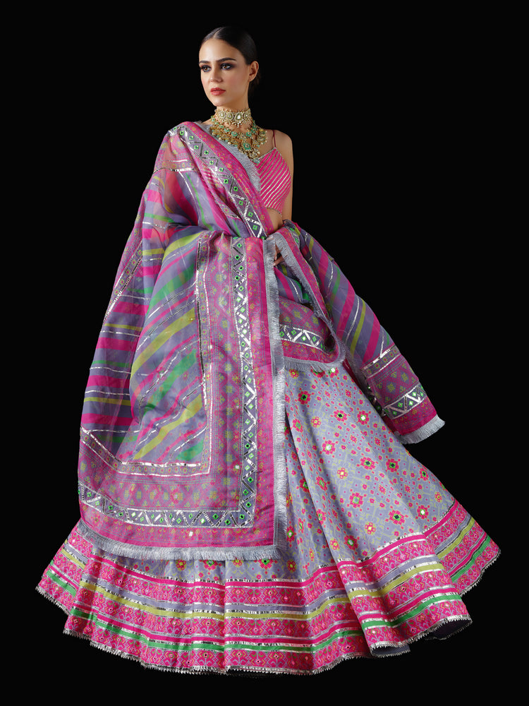 Kaliman Lehenga