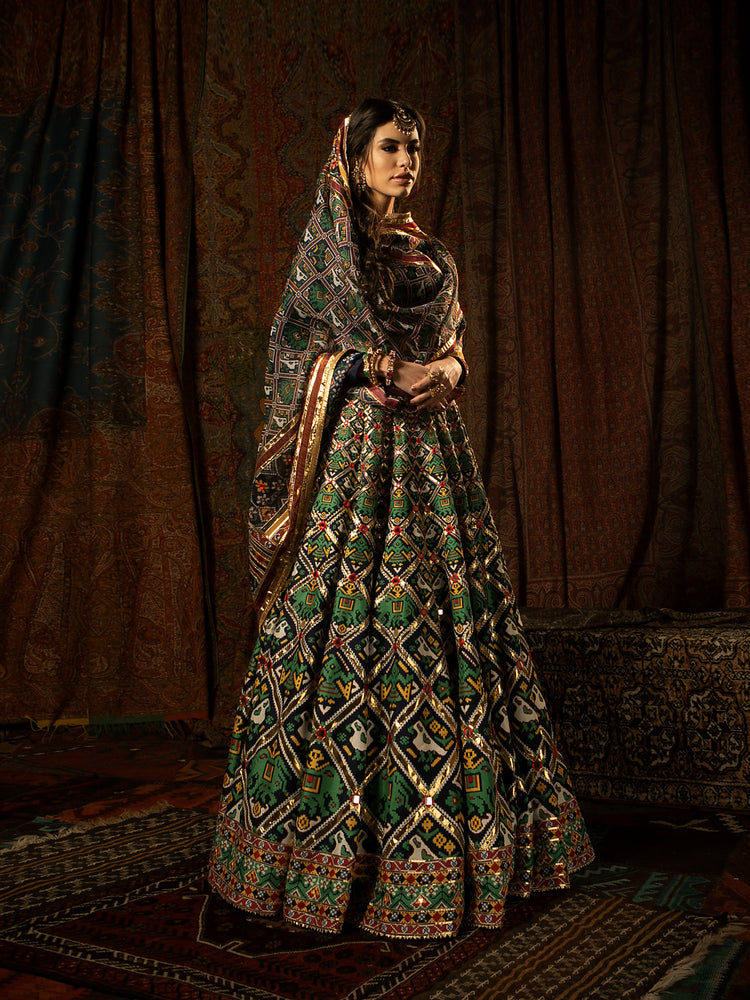 Zubaida Lehenga