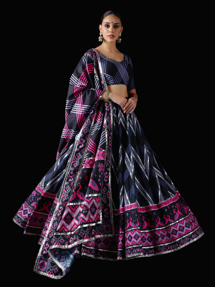 Bakain Lehenga