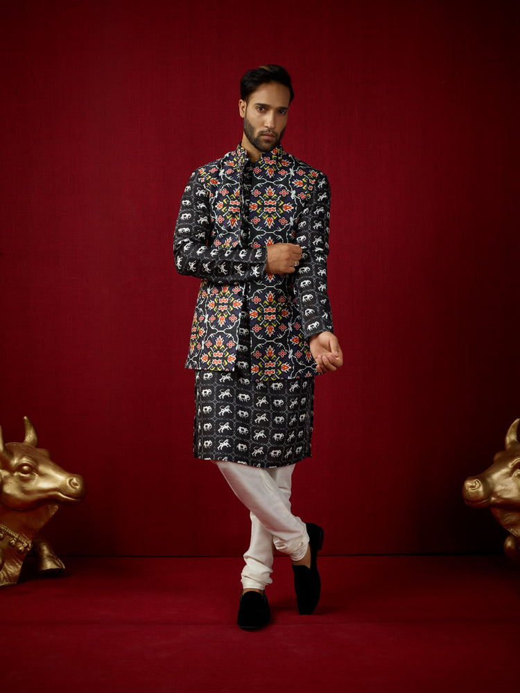 Moz Kurta &amp; Churridar Set with Bandhi