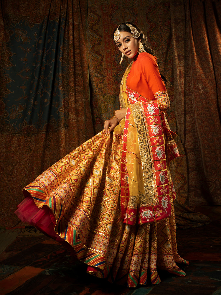 Gul-e-Ashrafi Lehenga