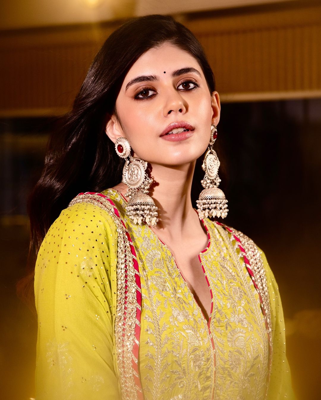 Sanjana Sanghi in Golconda Aarohi Anarkali Set