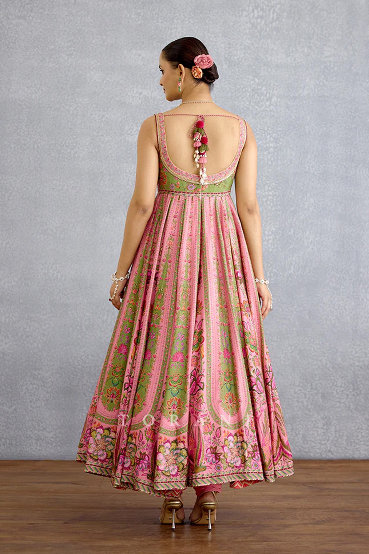 Pankaja Sarika Anarkali Set