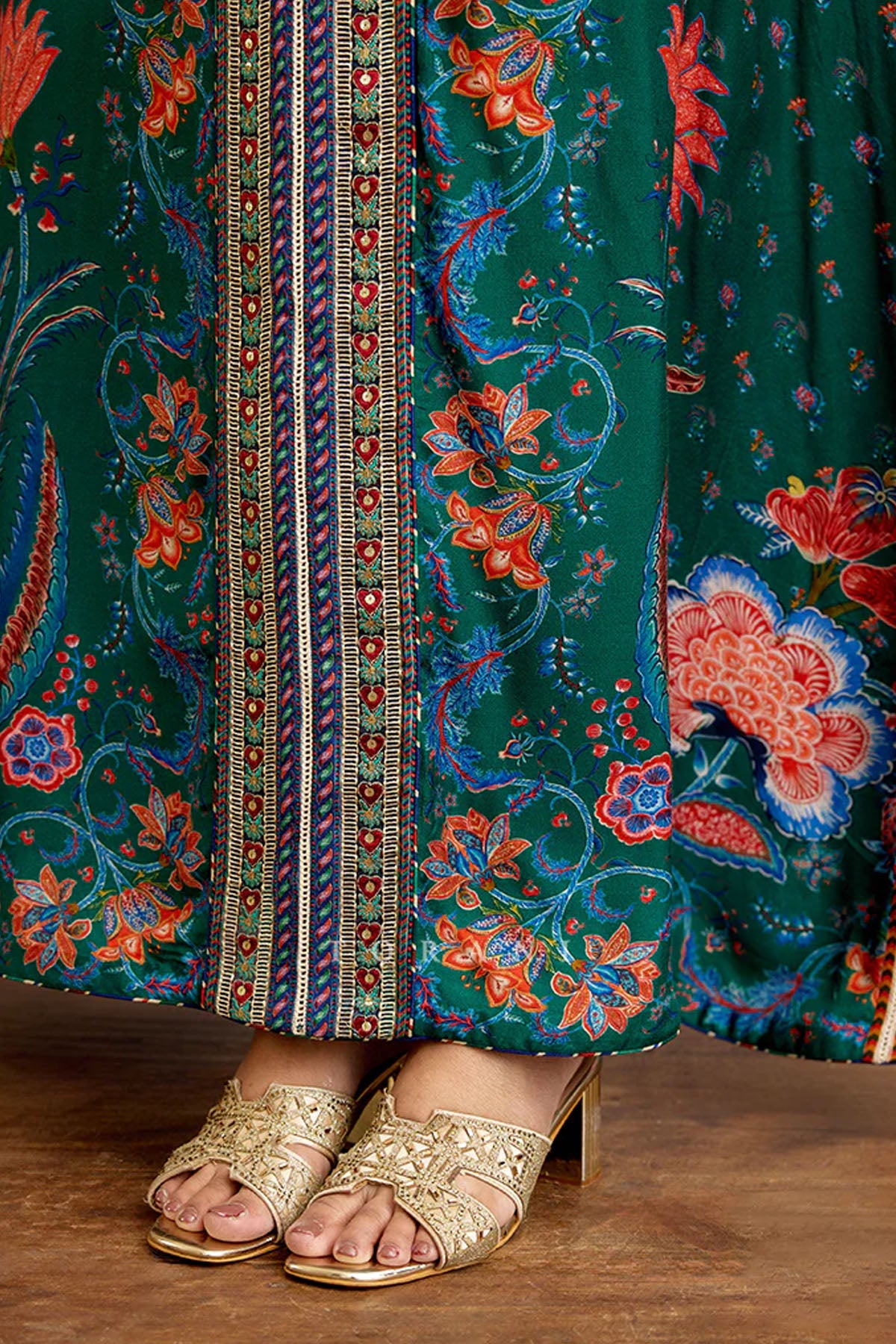 Mayurika Kanika Kaftan