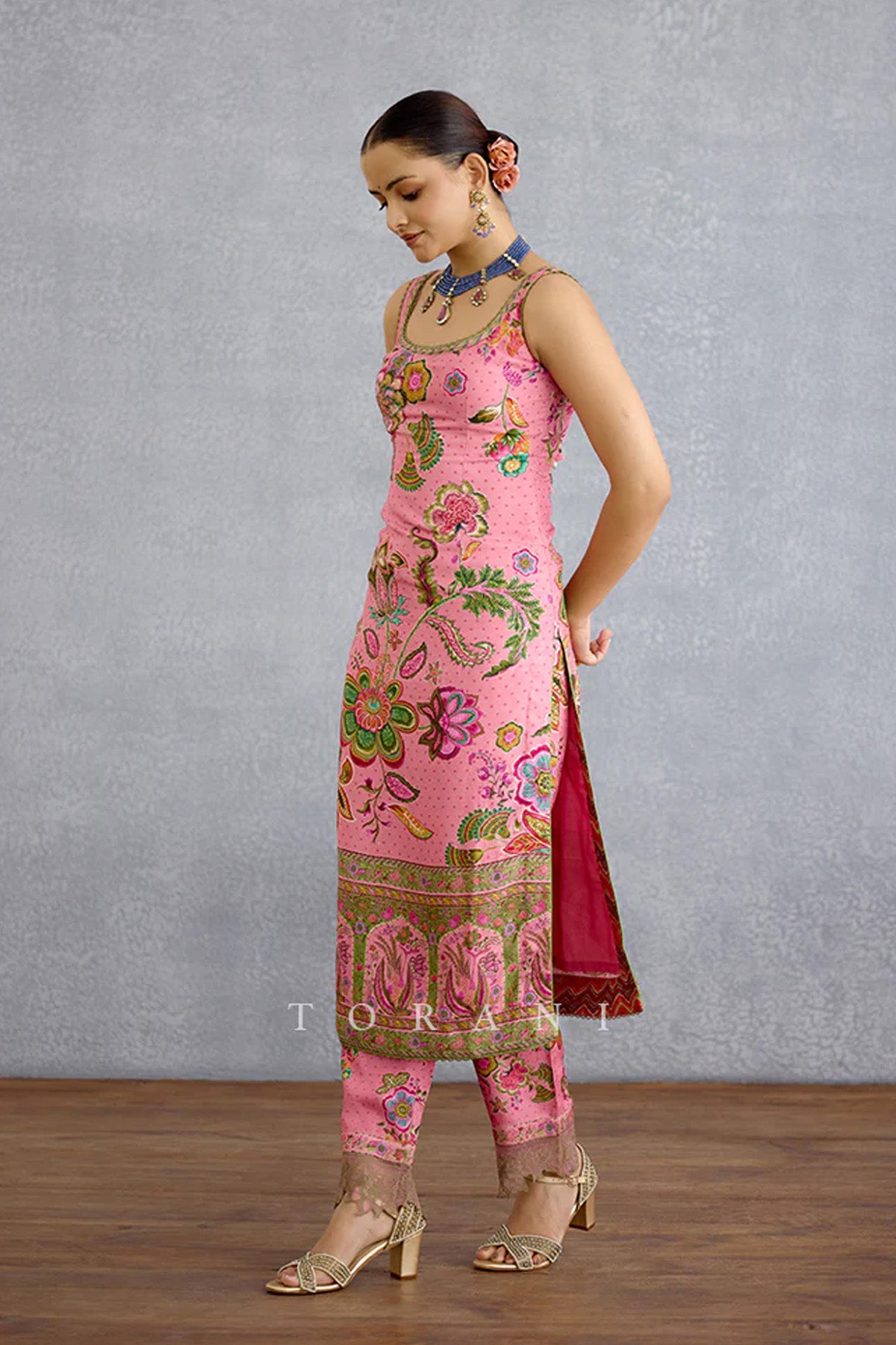 Pankaja Anvita Kurta Set