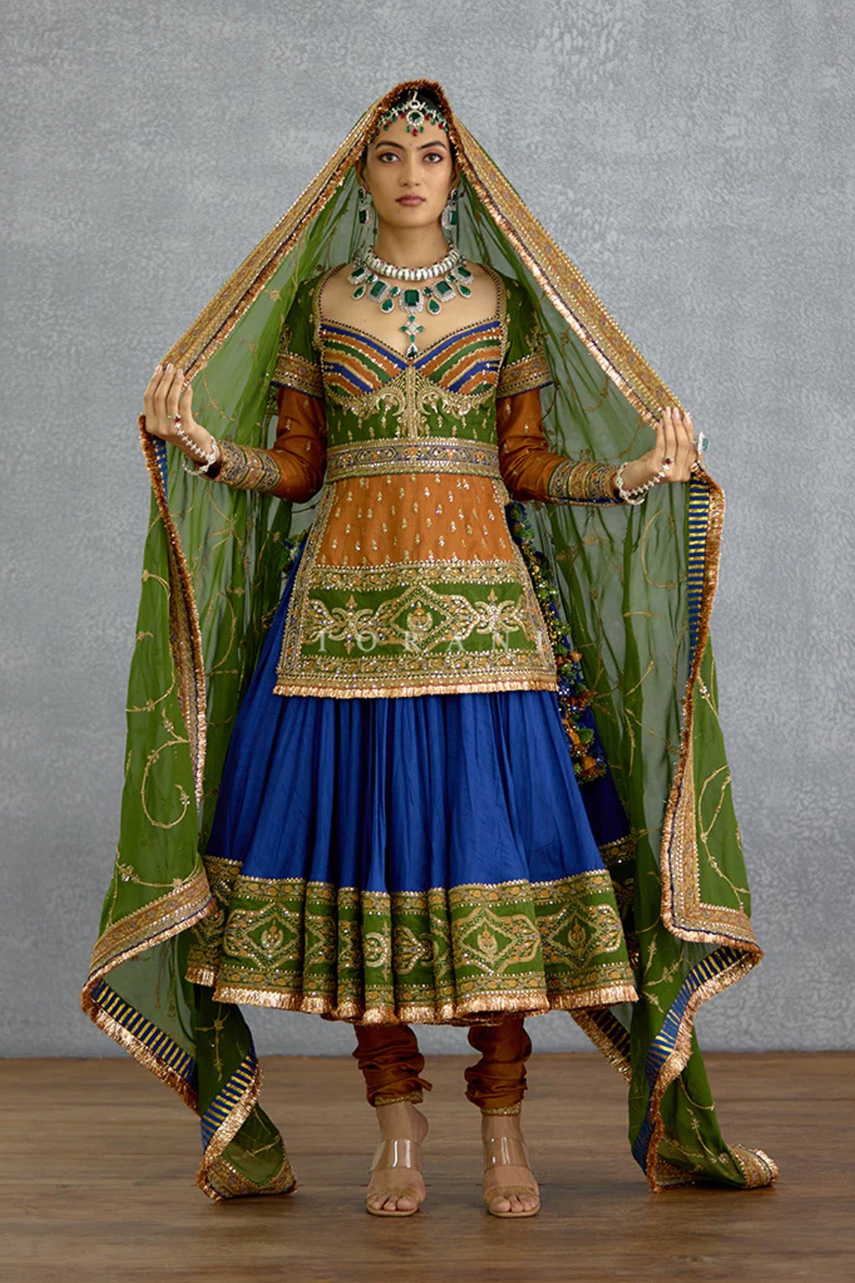 Hemrang Azraa Lehenga Set