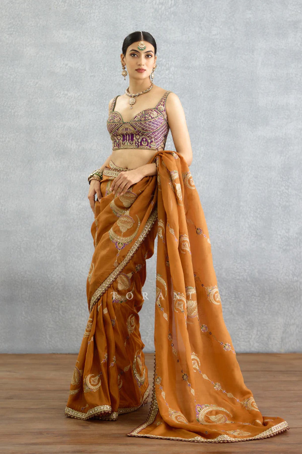 Nuraan Rangsaaz Omaira Saree Set