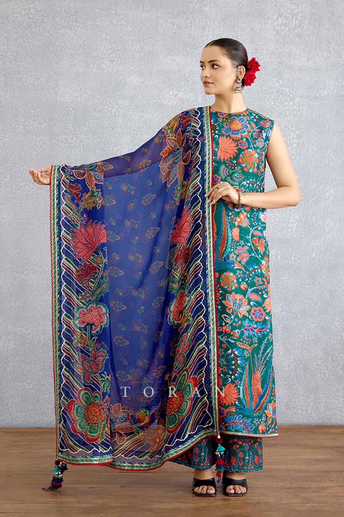 Mayurika Tanuja Kurta Set