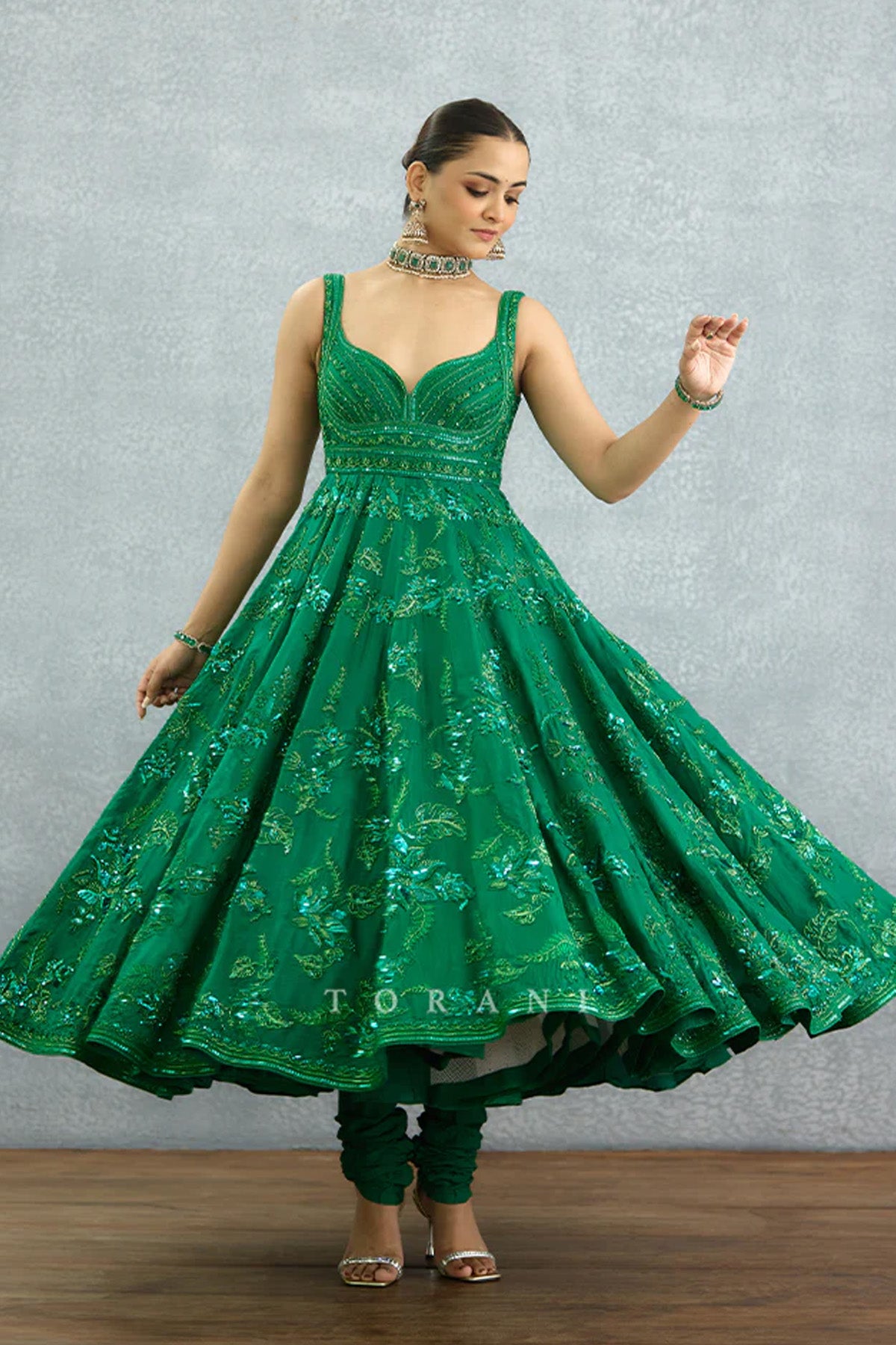 Parnabha Aruna Anarkali Set