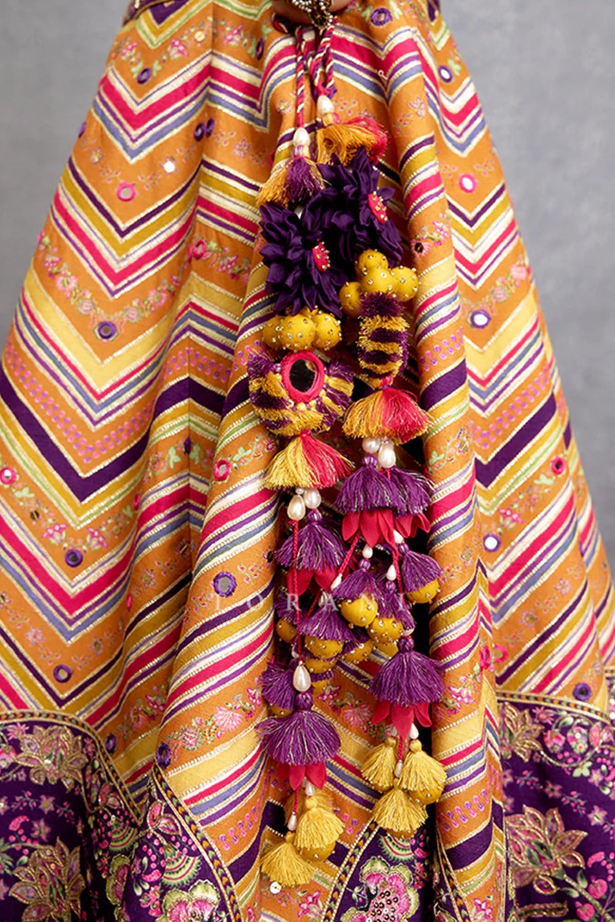 Komudika Abhisarika Lehenga Set