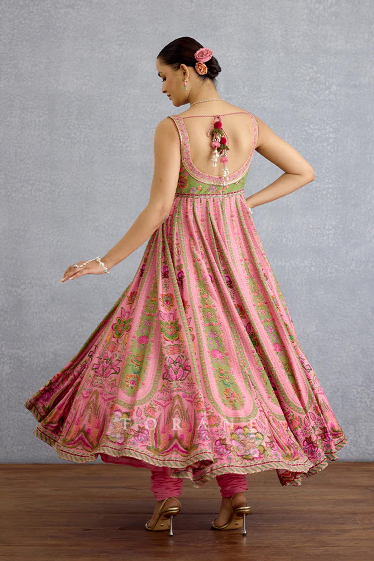 Pankaja Sarika Anarkali Set