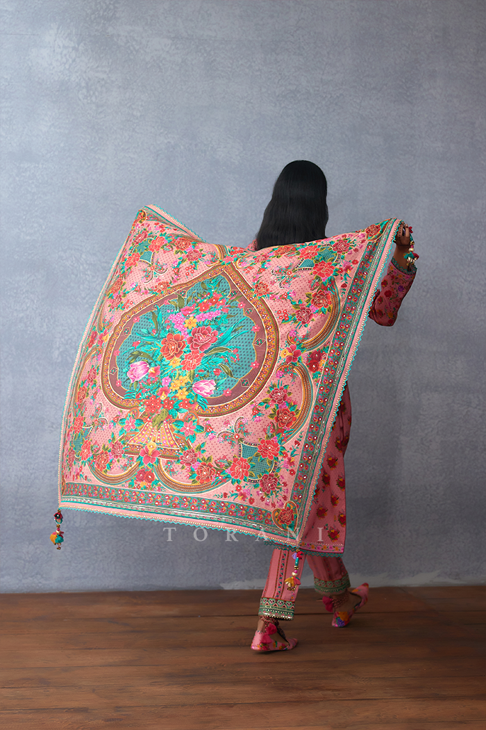 Dil Ruba Guler Scarf