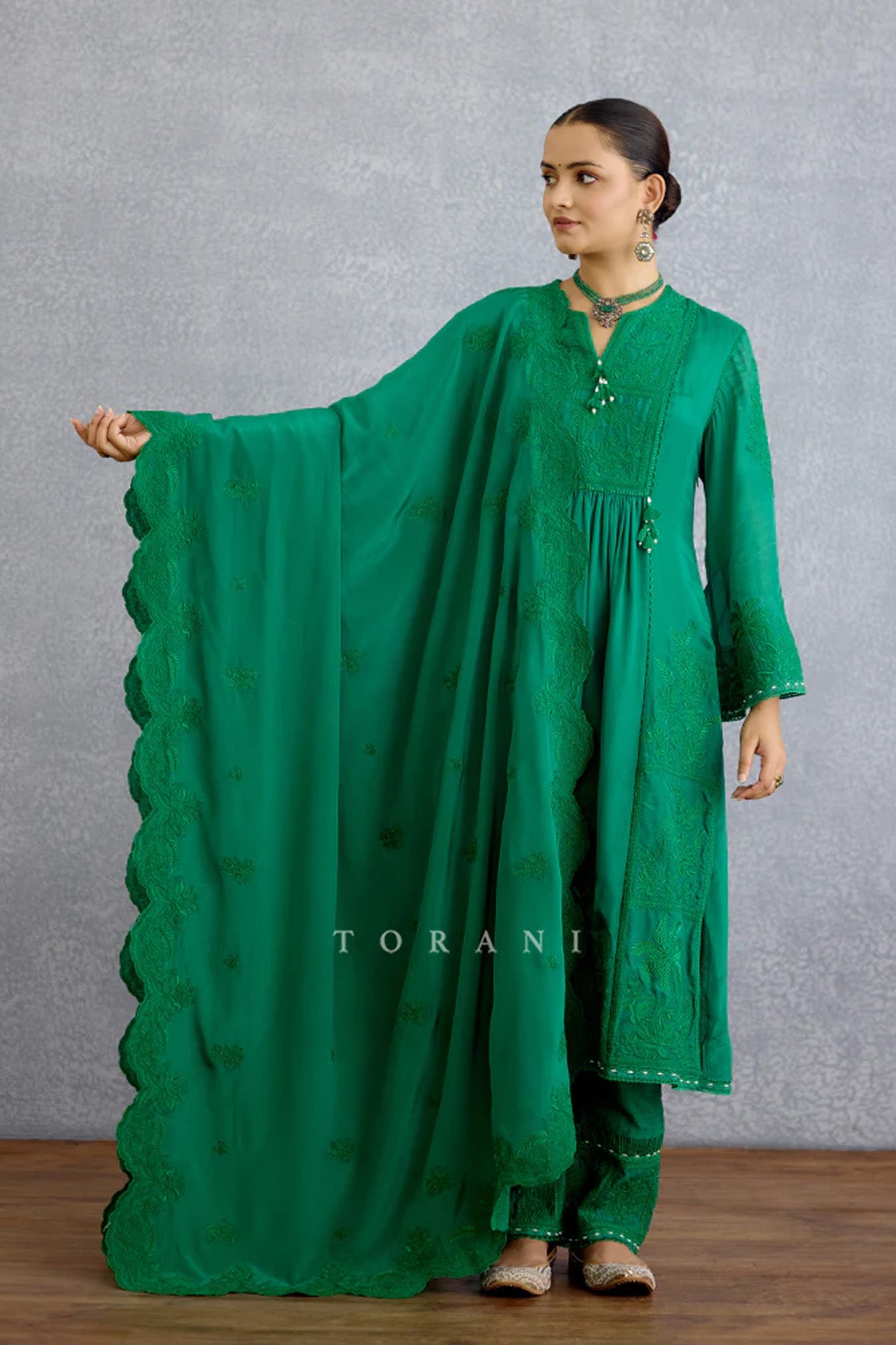 Pranabha Deba Priya Kurta Set