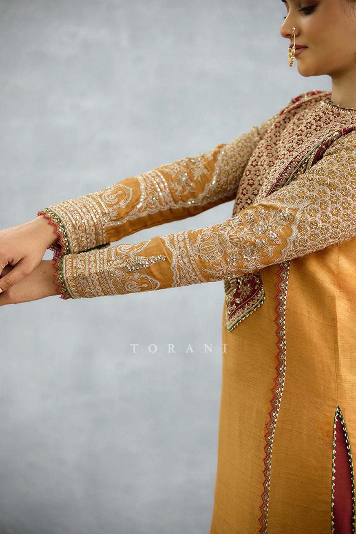 Rangnoor Izra Kurta Set