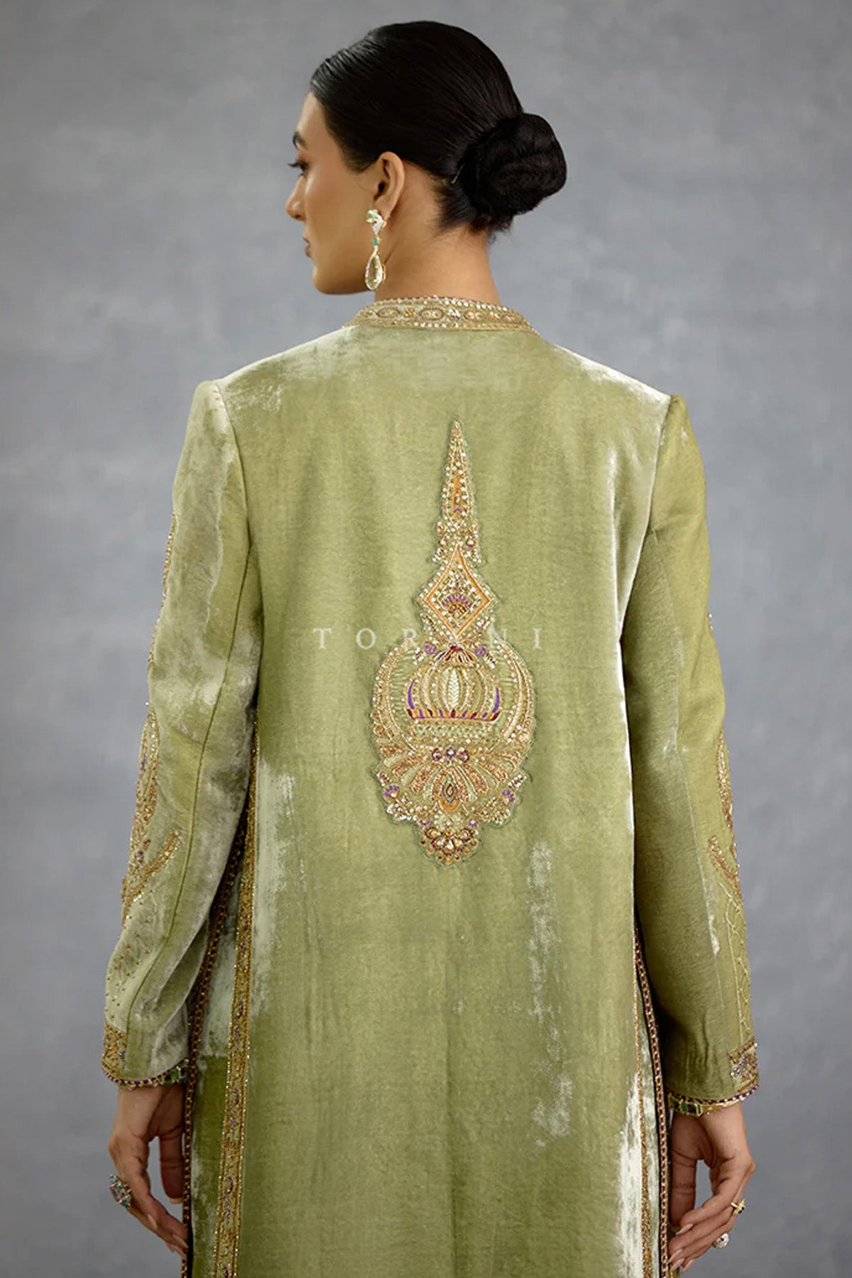 Rangsaaz Omaira Nafeesa Jacket Set