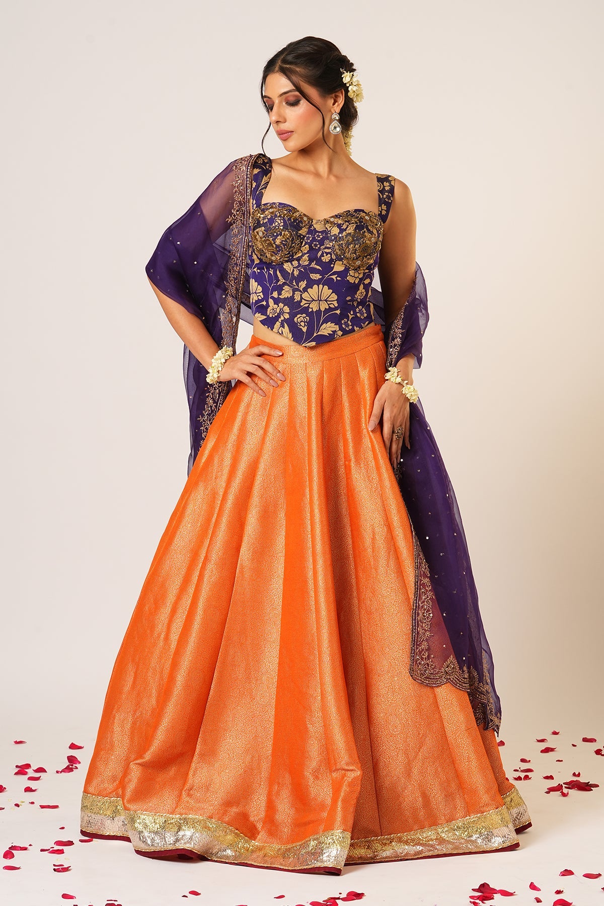 DEVAKI LEHENGA