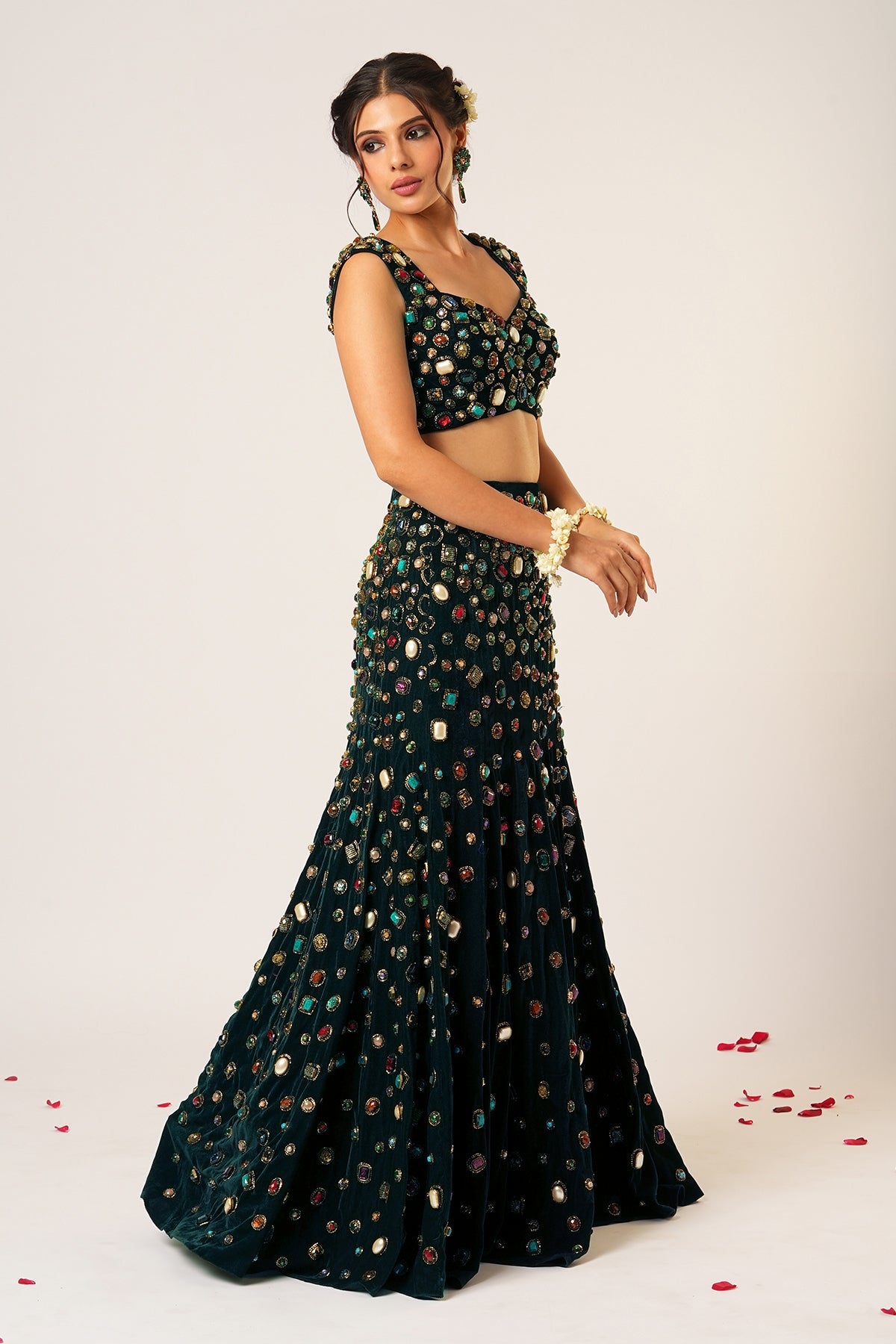 MAYA LEHENGA