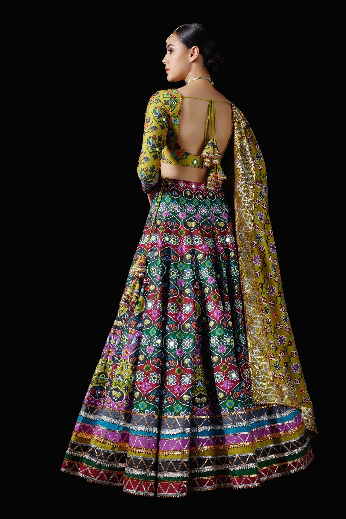 Anar Lehenga