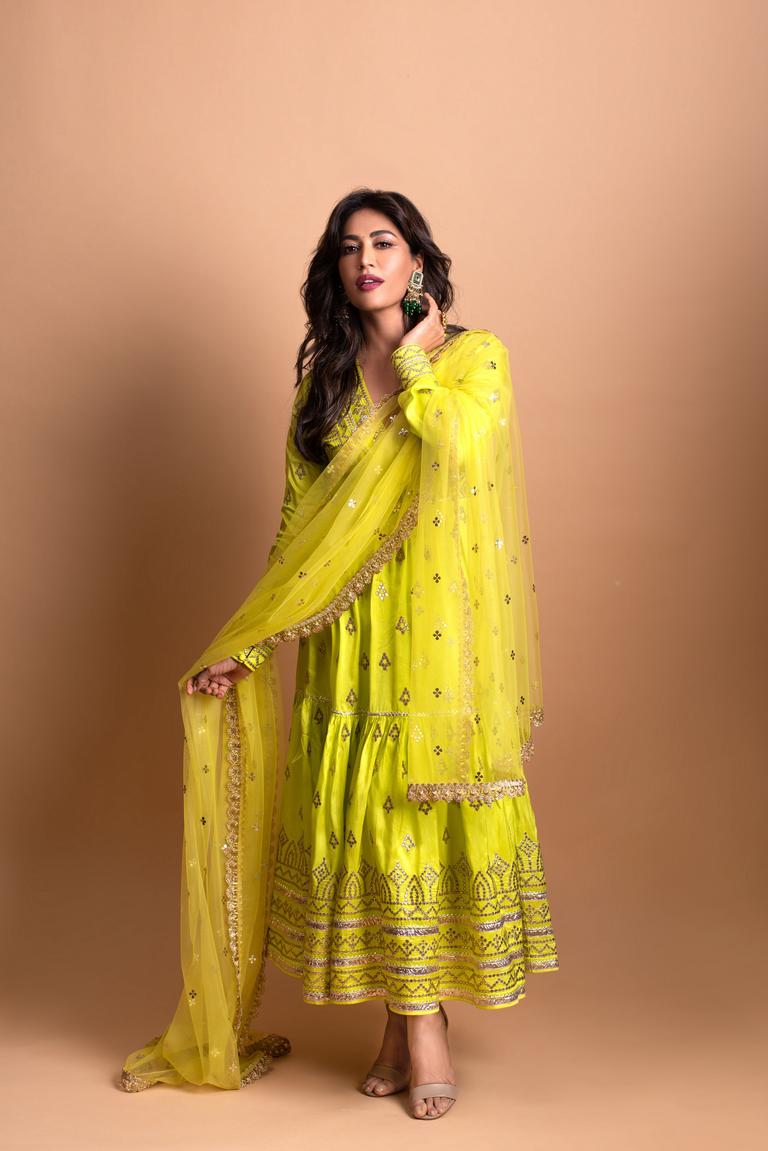 Suhana Ag Tiered Churidar with Dupatta