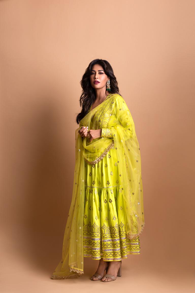 Suhana Ag Tiered Churidar with Dupatta