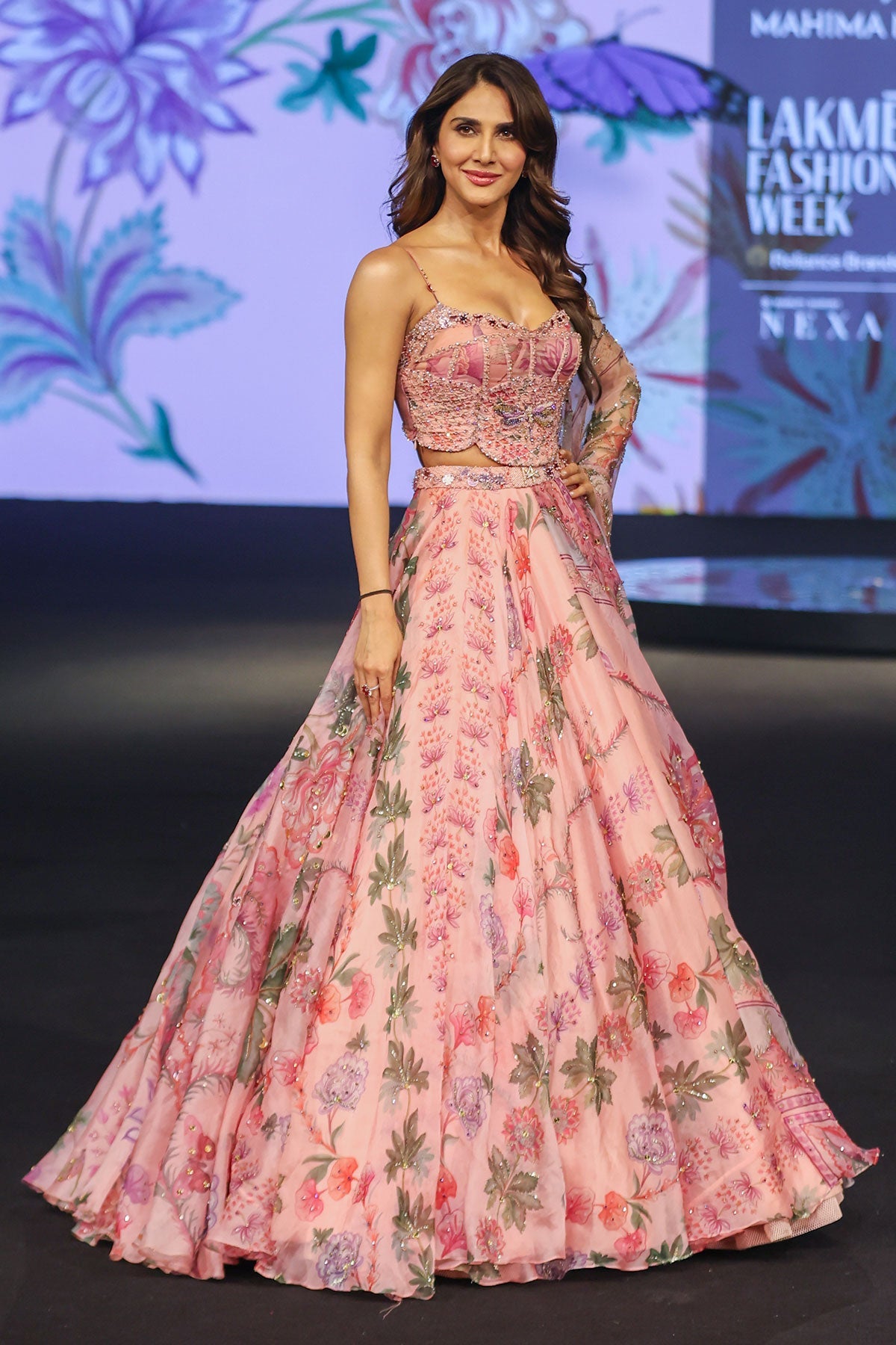 Showstopper Lehenga - Vaani