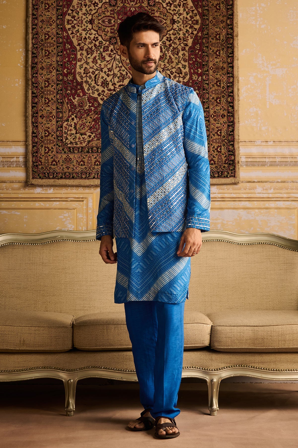 BLUE CHEVRON PRINT EMBELLISHED KURTA, BUNDY WITH SOLID PANTS