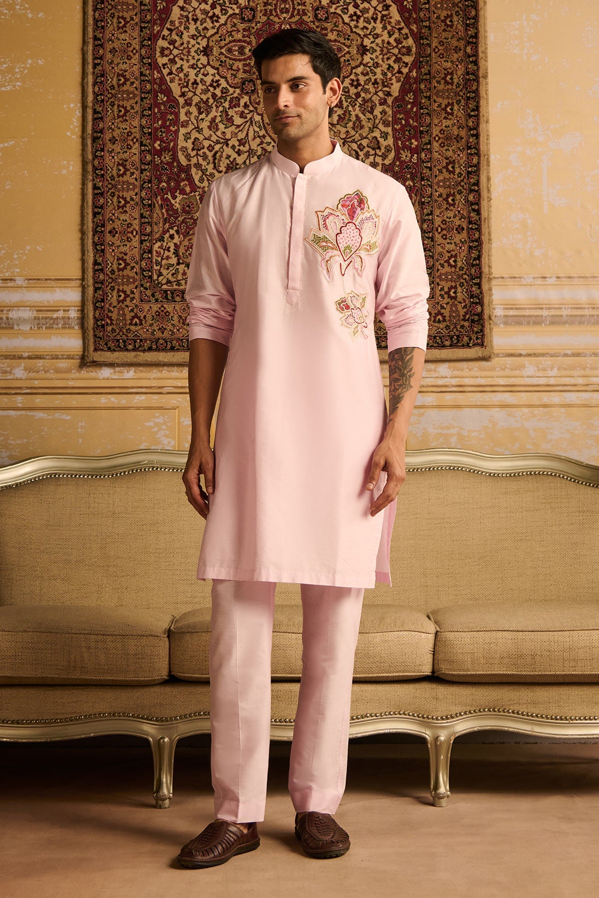 BLUSH PINK BIG FLORAL EMBROIDERED KURTA WITH BLUSH PINK PANTS