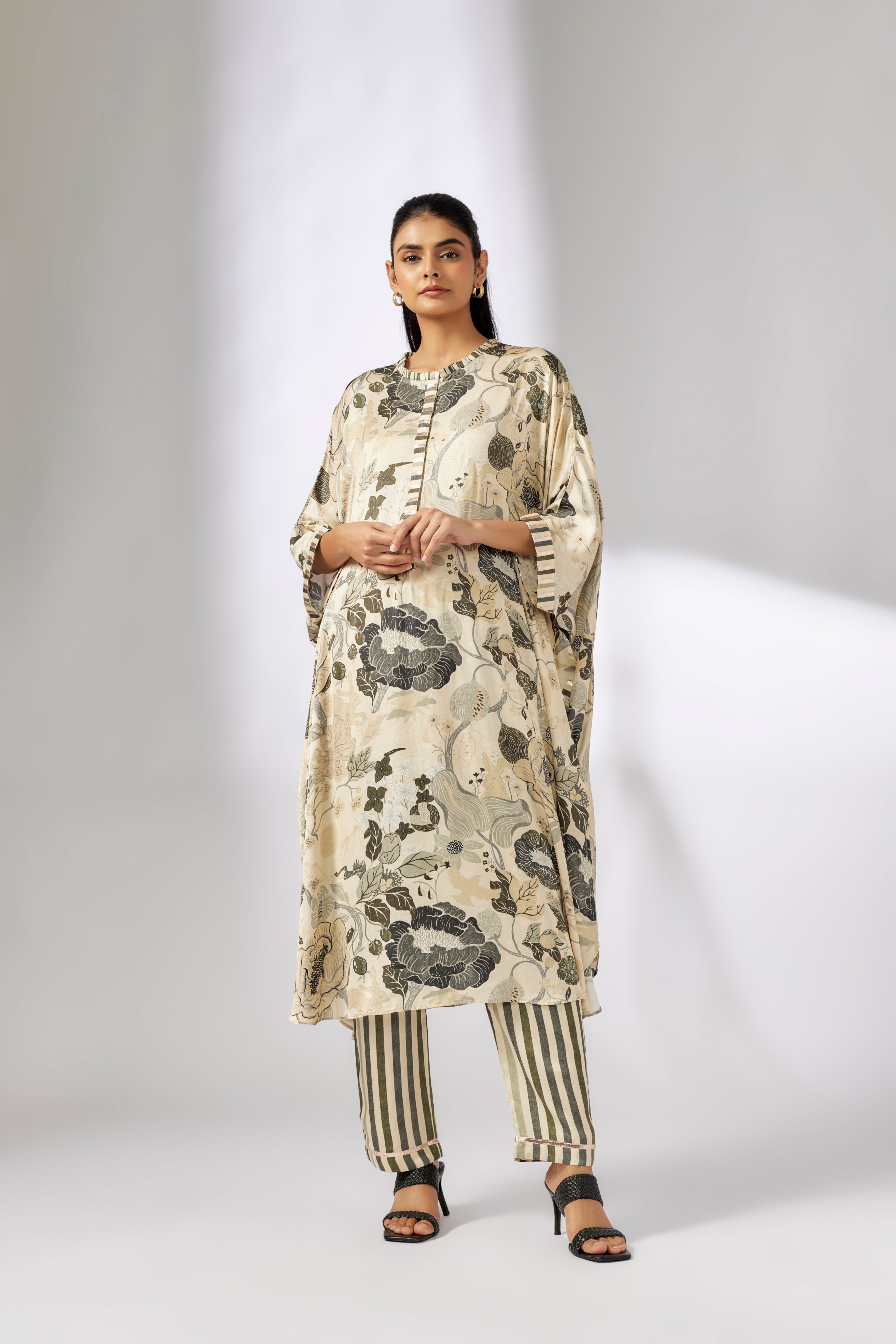 Julia Ikat Kaftan set