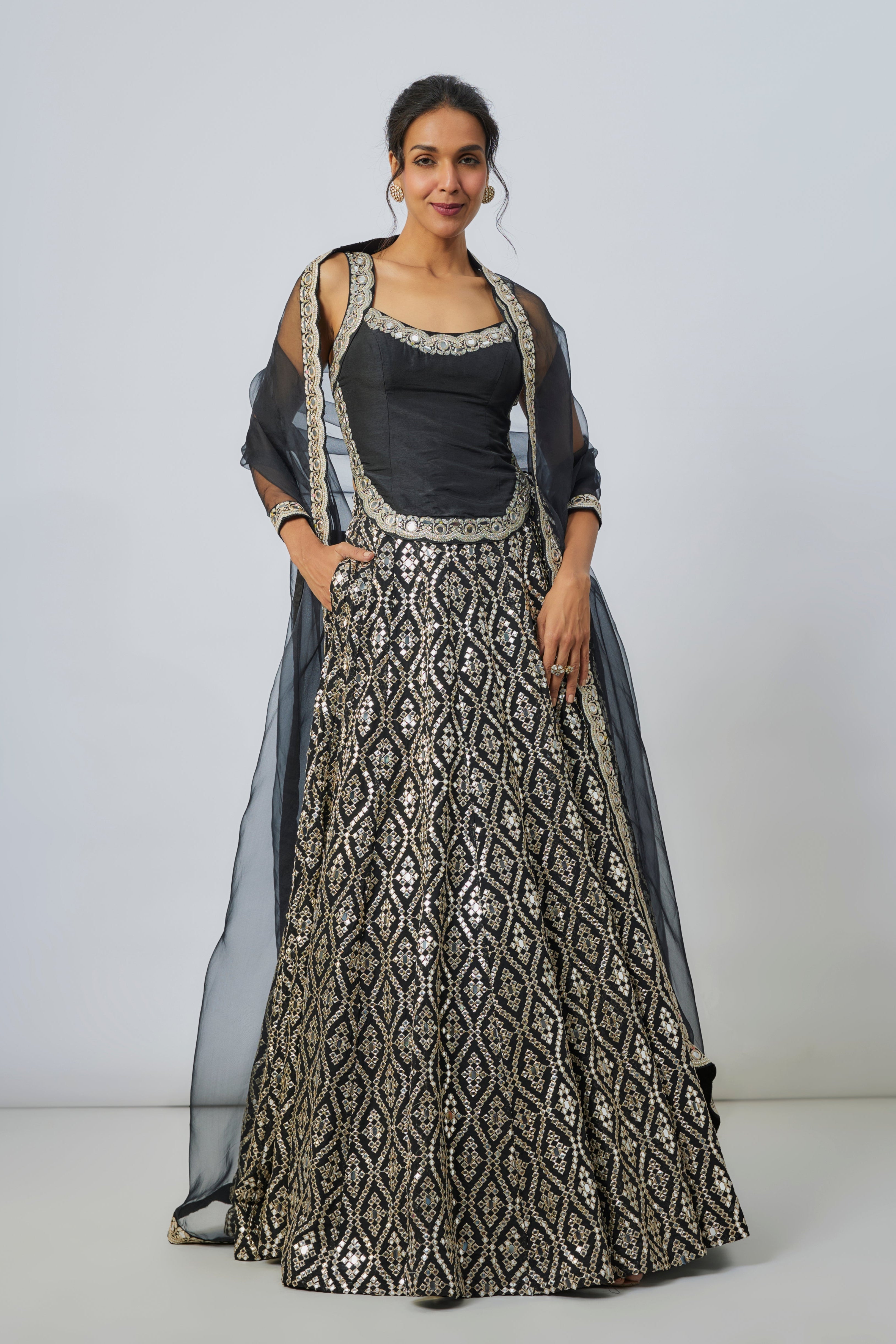 Roshni Lehenga Set
