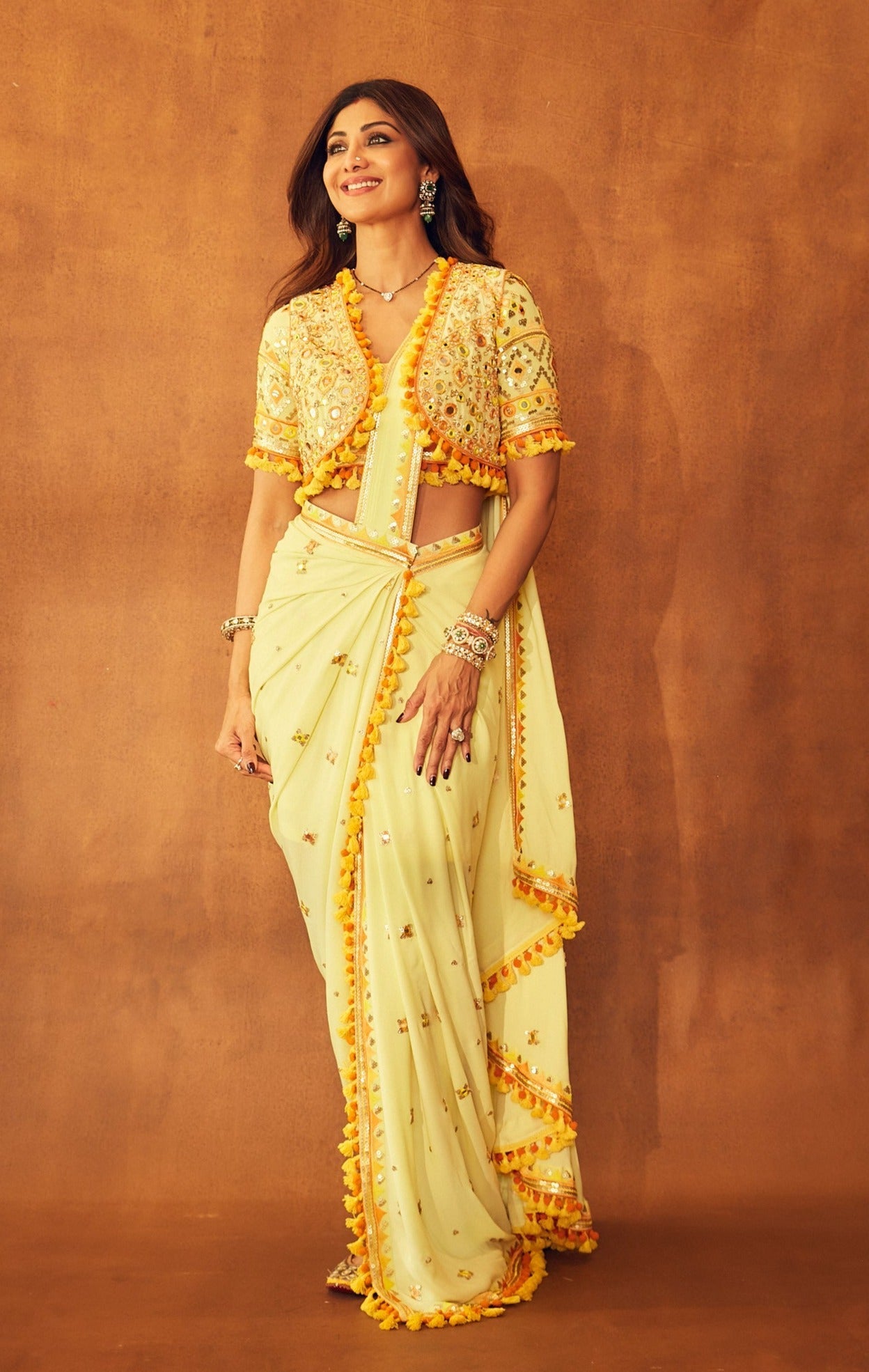 Shilpa Shetty Saree With Bandi