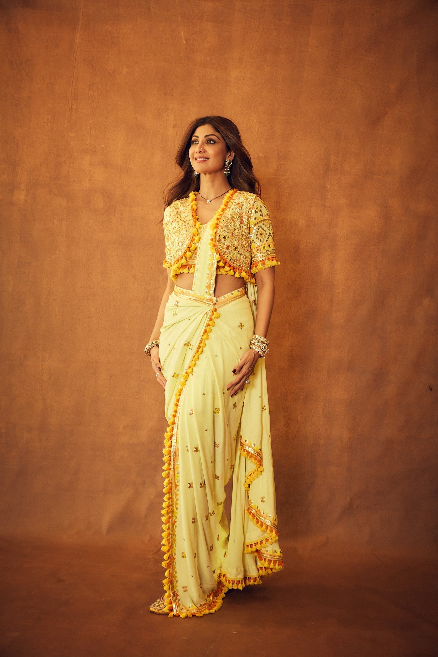 Shilpa Shetty Saree With Bandi