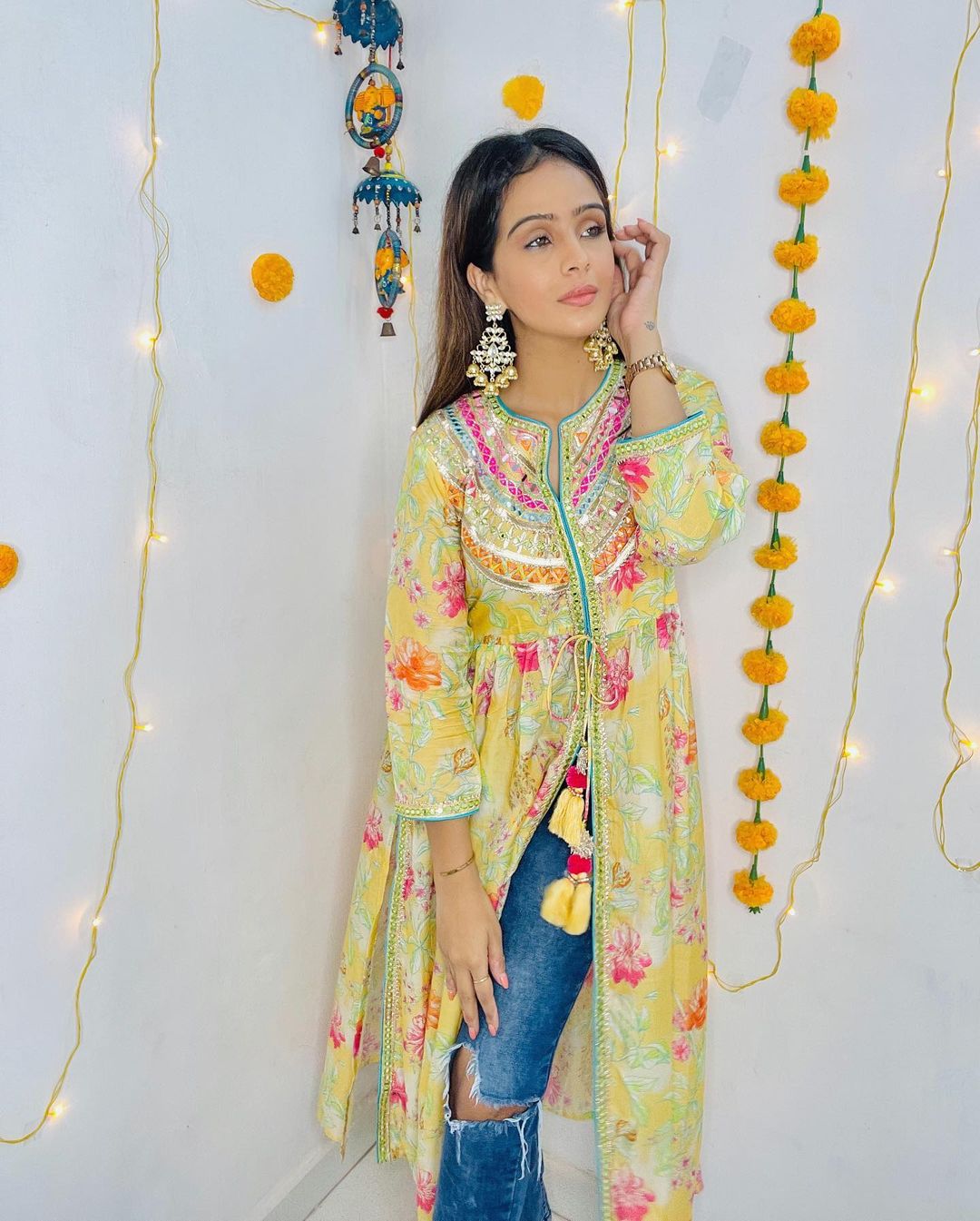 Fenil Umrigar in Utsav Jacket style Tunic