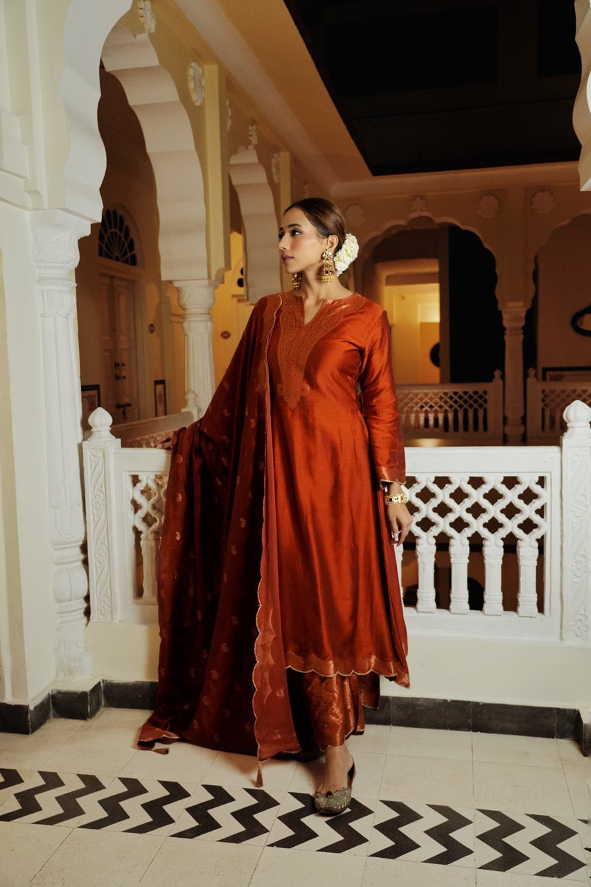 The Naubahaar Suit