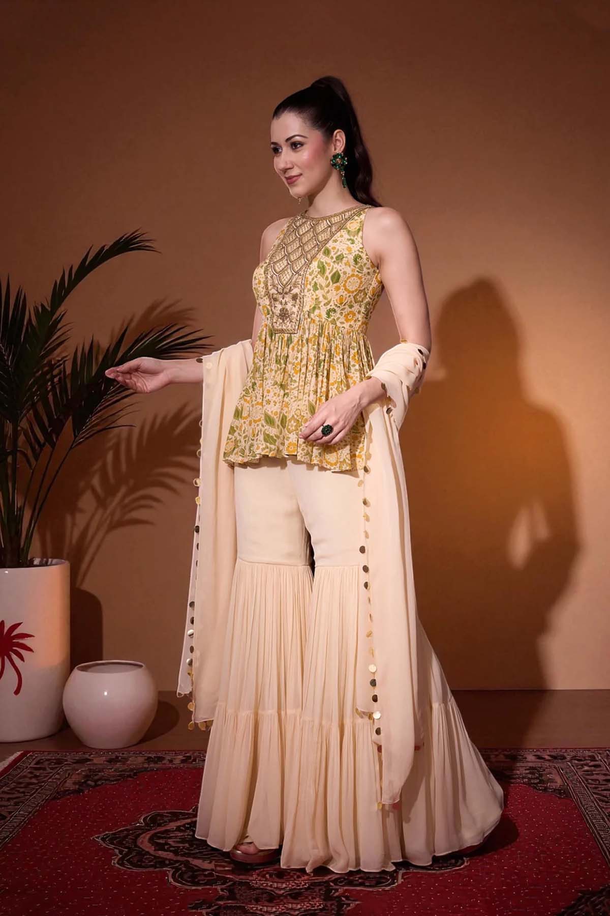 RASIKA GHARARA SET
