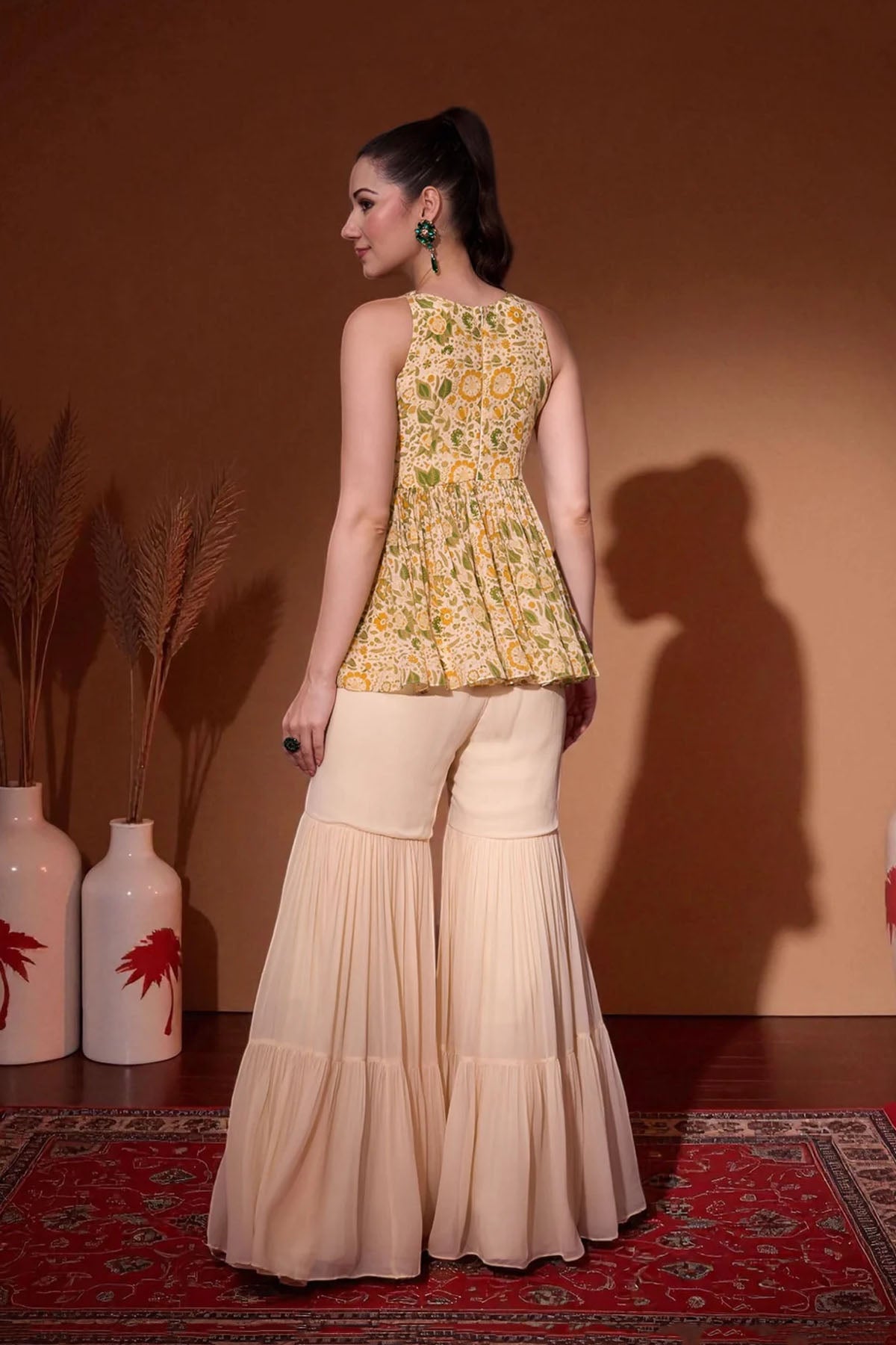 RASIKA GHARARA SET