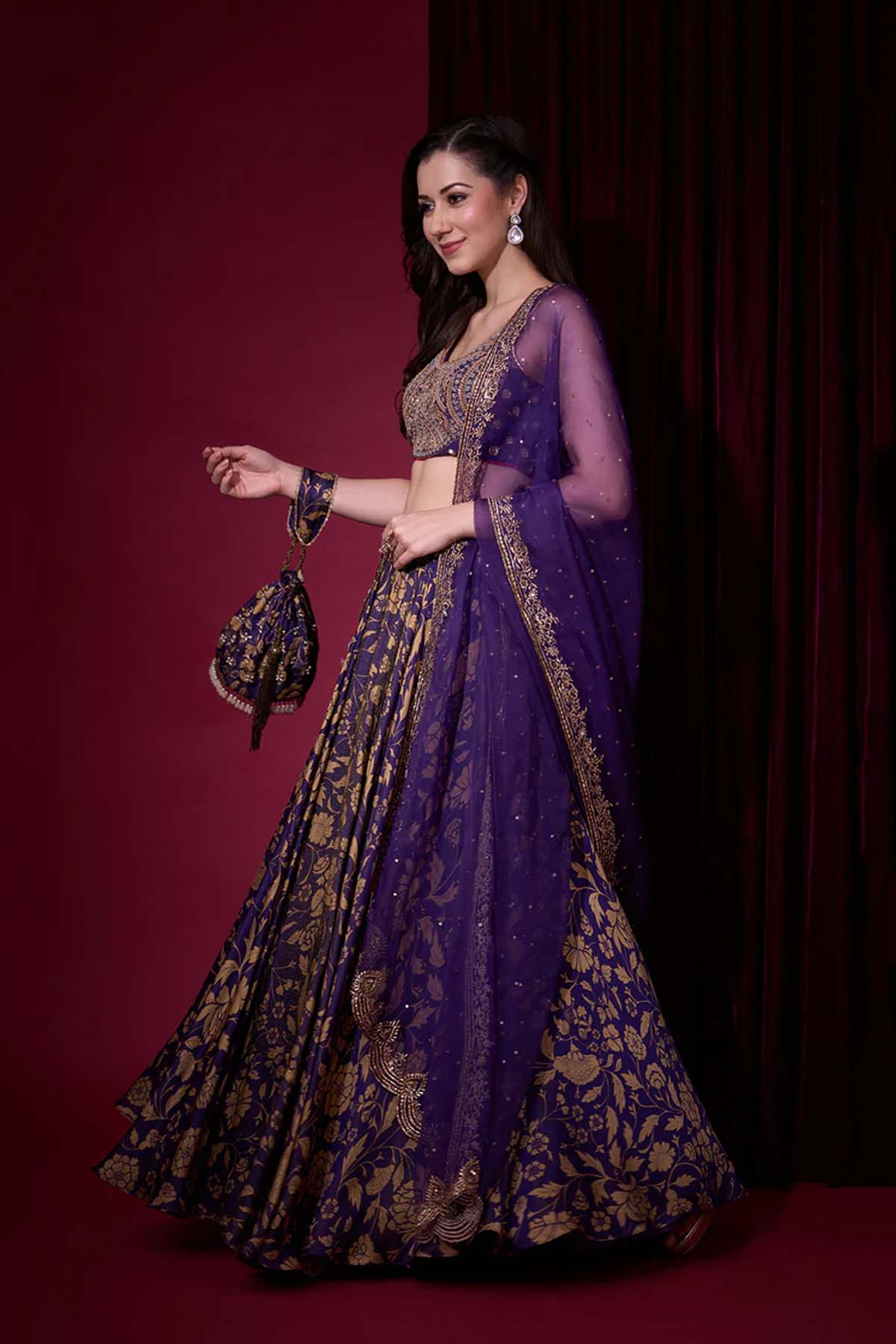 INDULEKHA LEHENGA