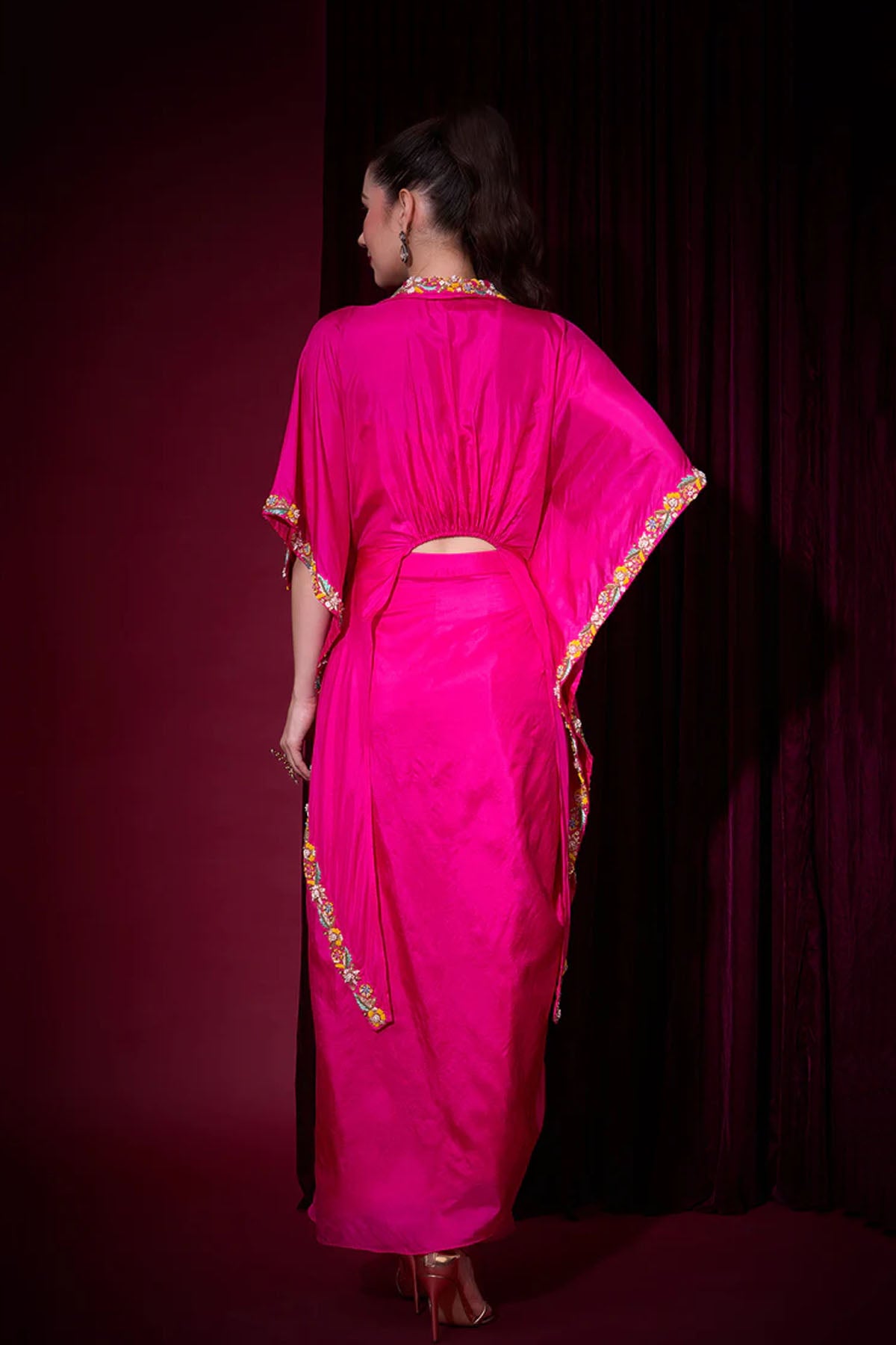 SUMUKHI RANICAPE SET