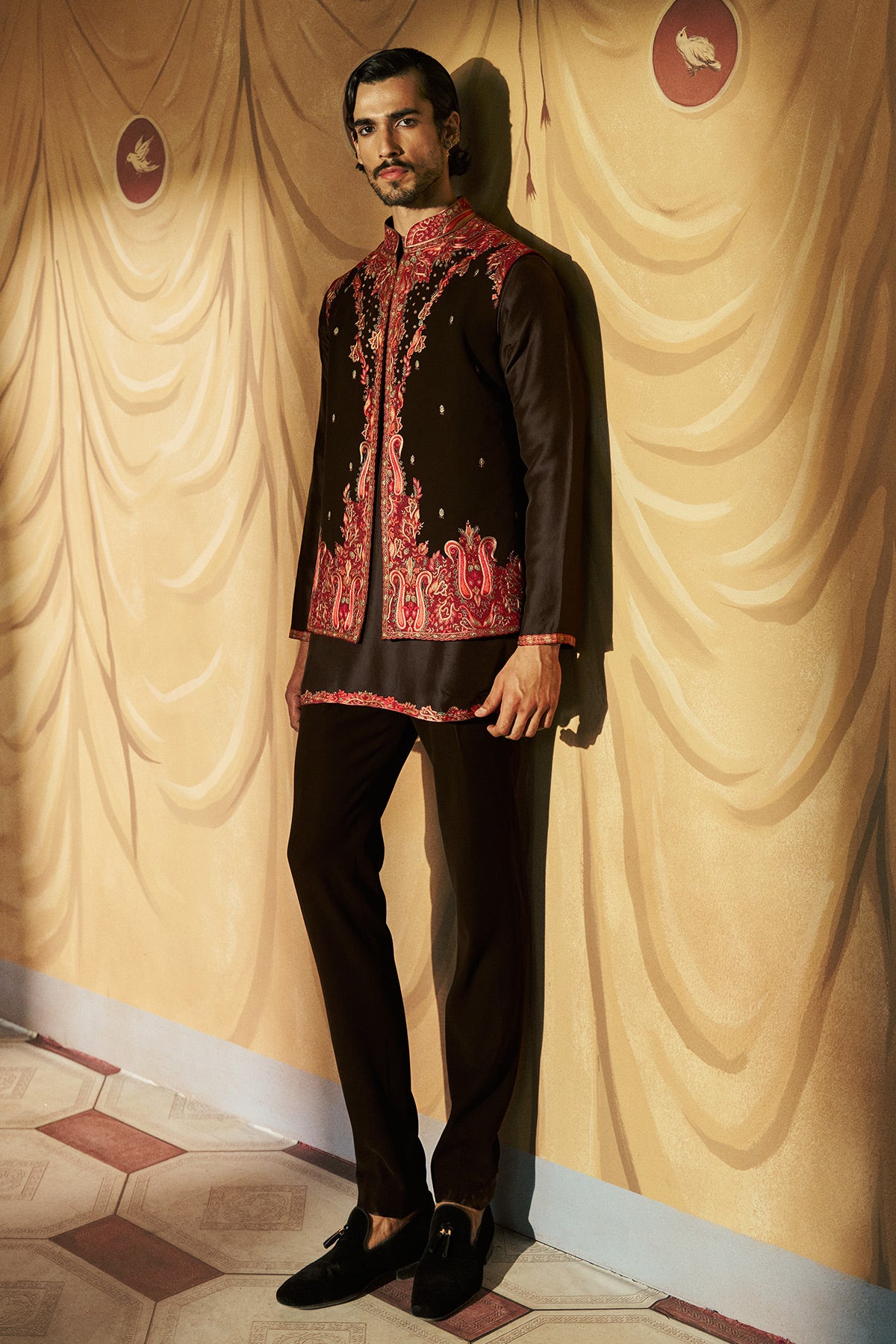 Chinare Bundi Set