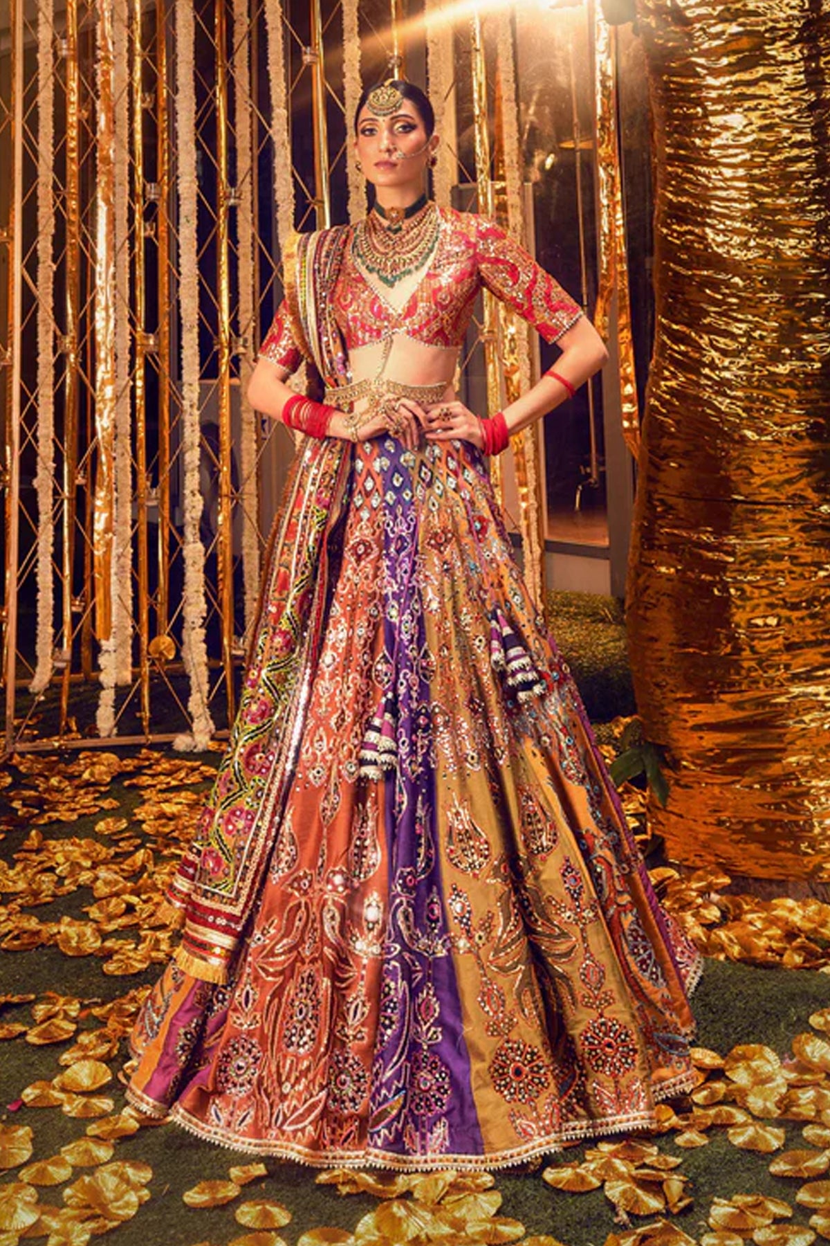 MADHUR LEHNGA SET