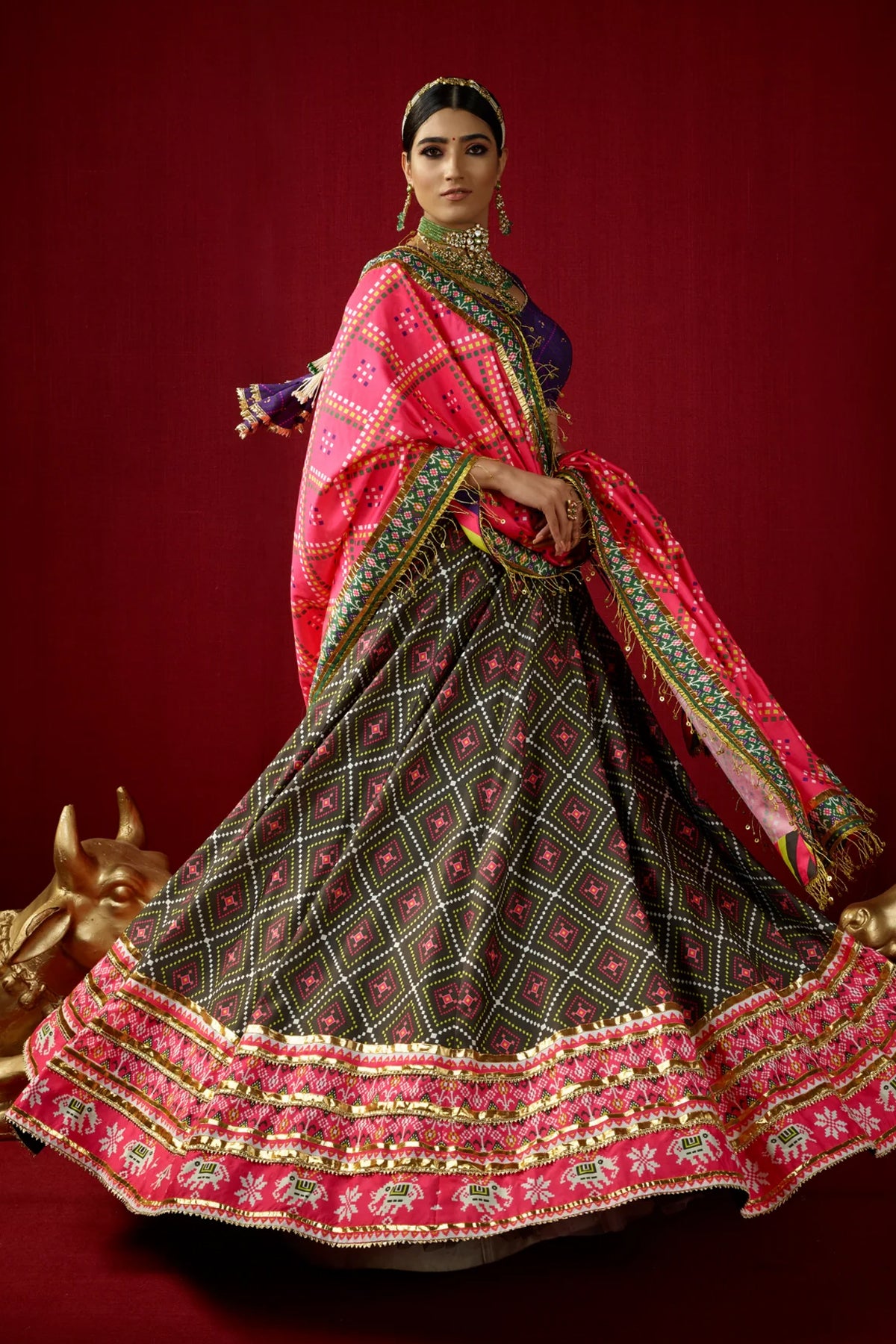 Medika Lehenga
