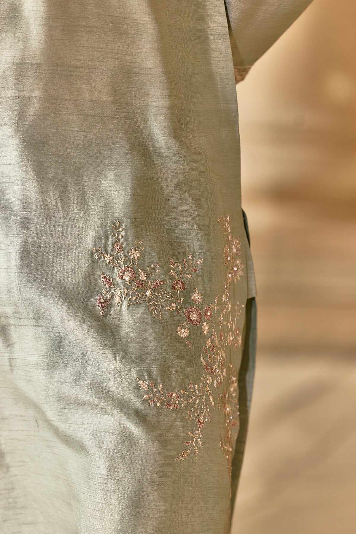 Nisaar Kurta set