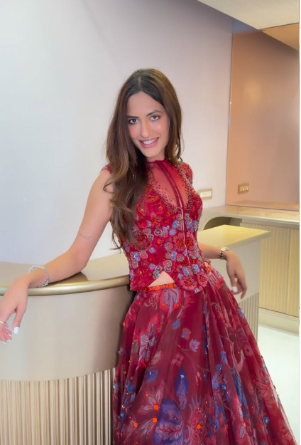 Mahima Mahajan In Zohra