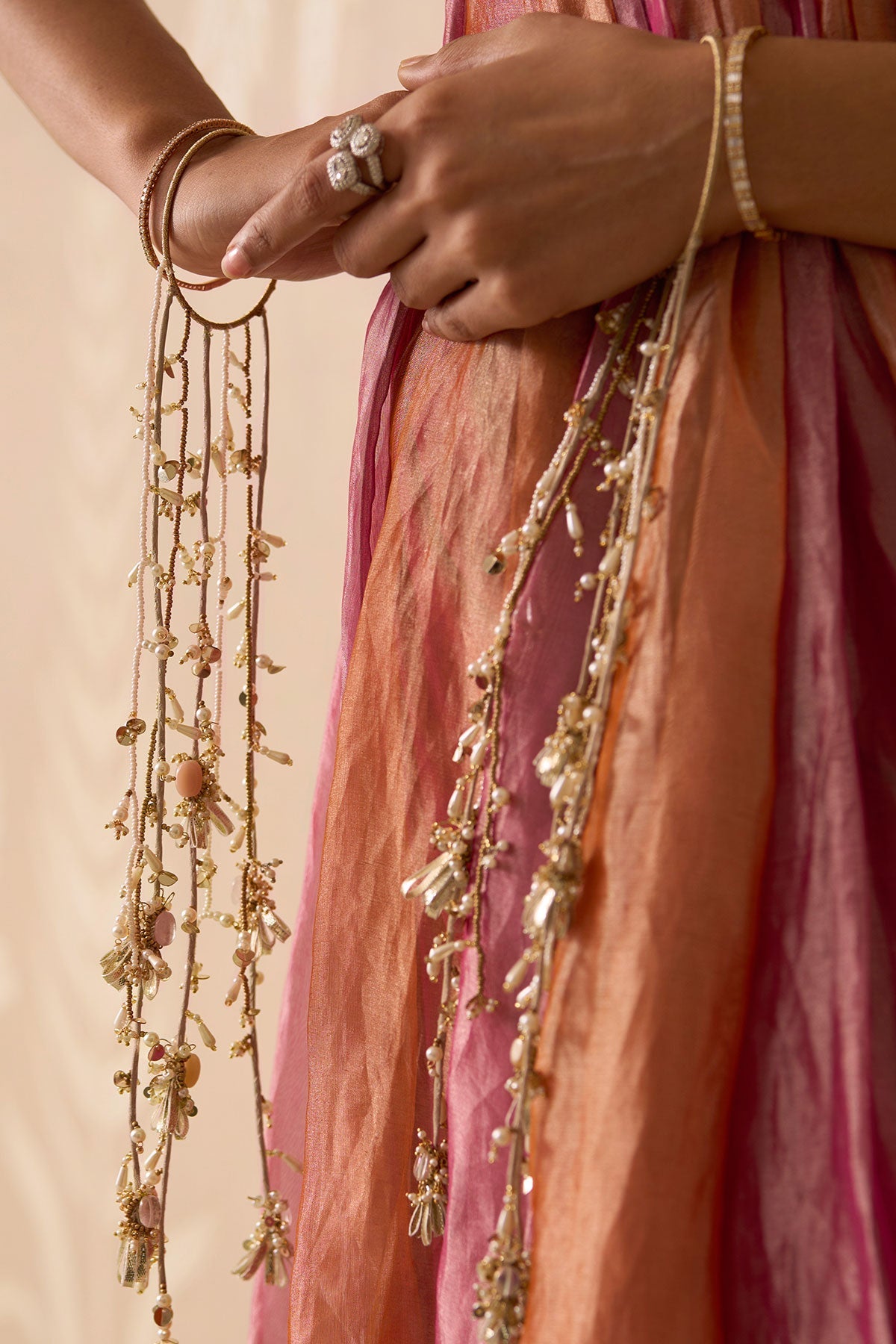 Sunehraa Kaleera Set