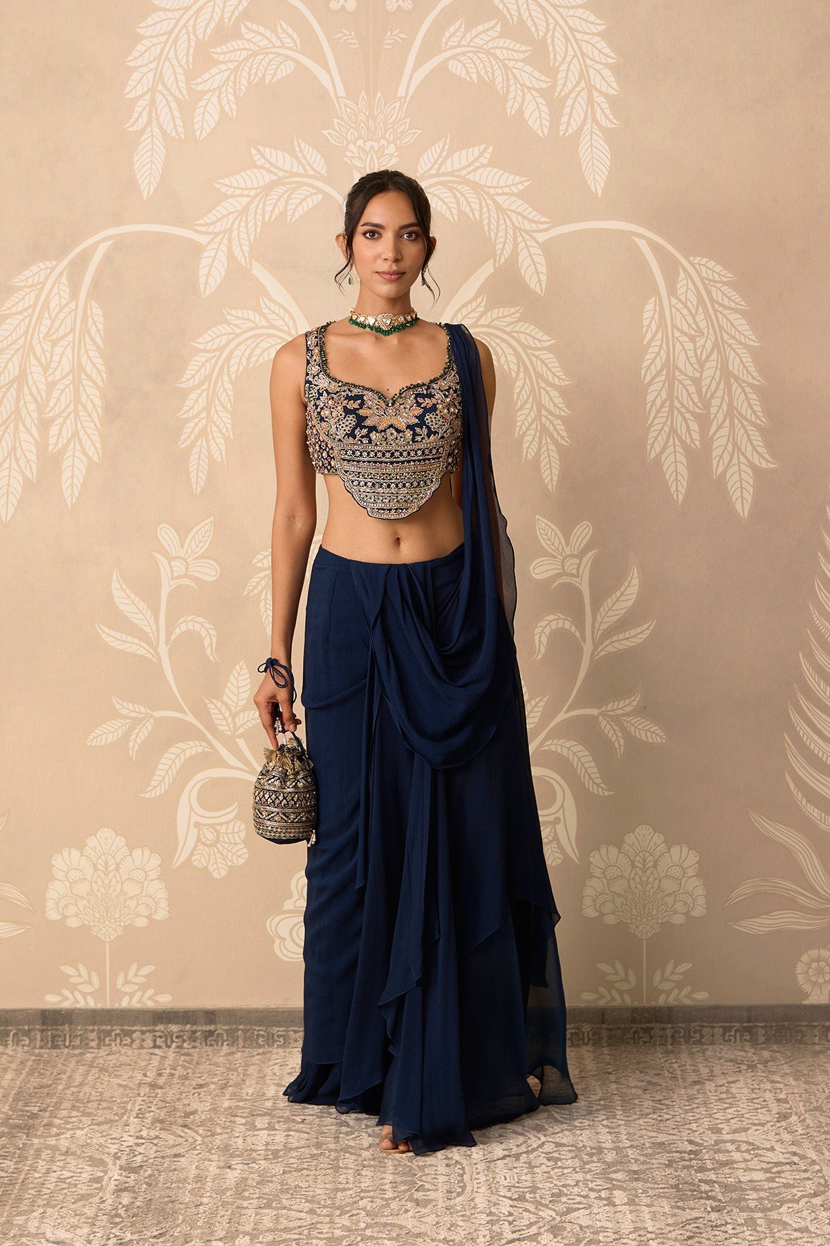 KNOT SAREE SET