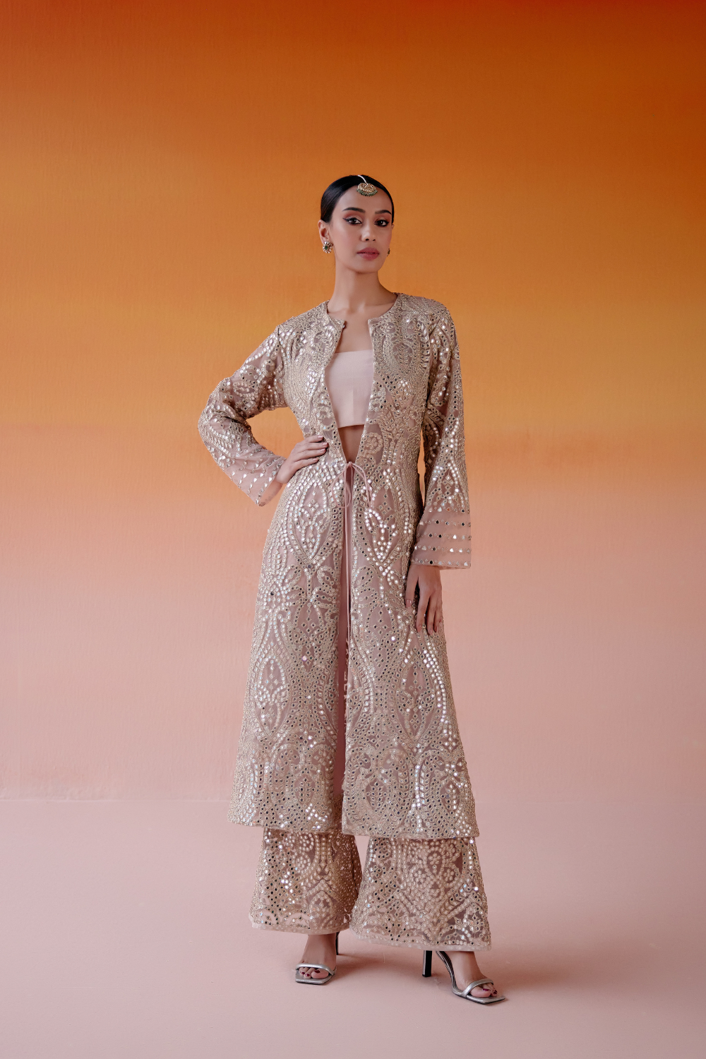 LONG V NECK TASSEL JACKET